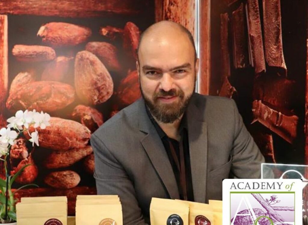 Ganhador de prêmio de Londres com chocolate paraense afirma que é hora de investir em tecnologia