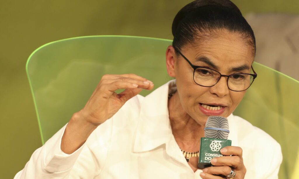 Marina Silva defende a decretação de emergência climática em áreas de risco de desastre natural