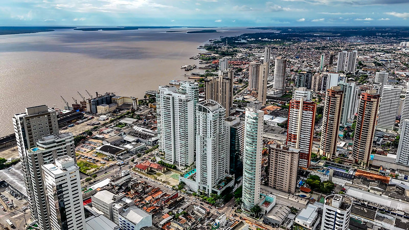 Preços de hotéis e imóveis em Belém despencam na reta final para a COP30