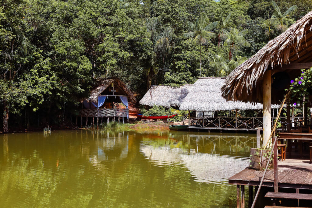 Turistas da COP30 aproveitam a Grande Belém e ‘criam’ novas rotas turísticas